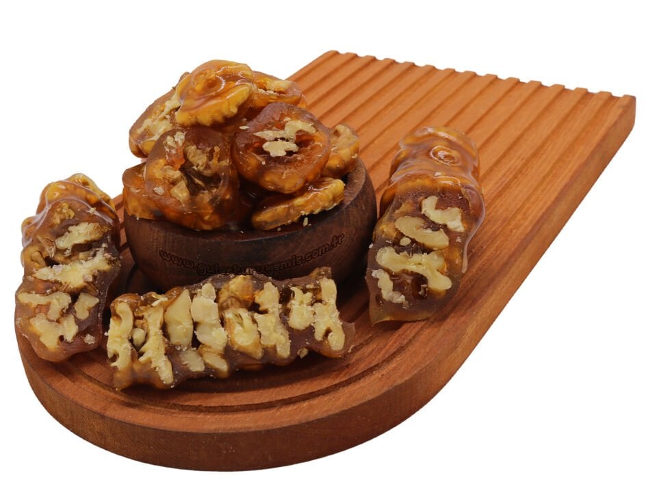 Cevizli Sucuk Dut Pekmezli